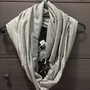 NWT, RAMPAGE, lightweight infinity scarf 🧣